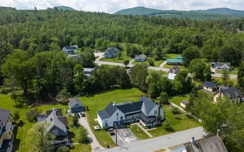 13 Pleasant Street Lancaster NH 03584