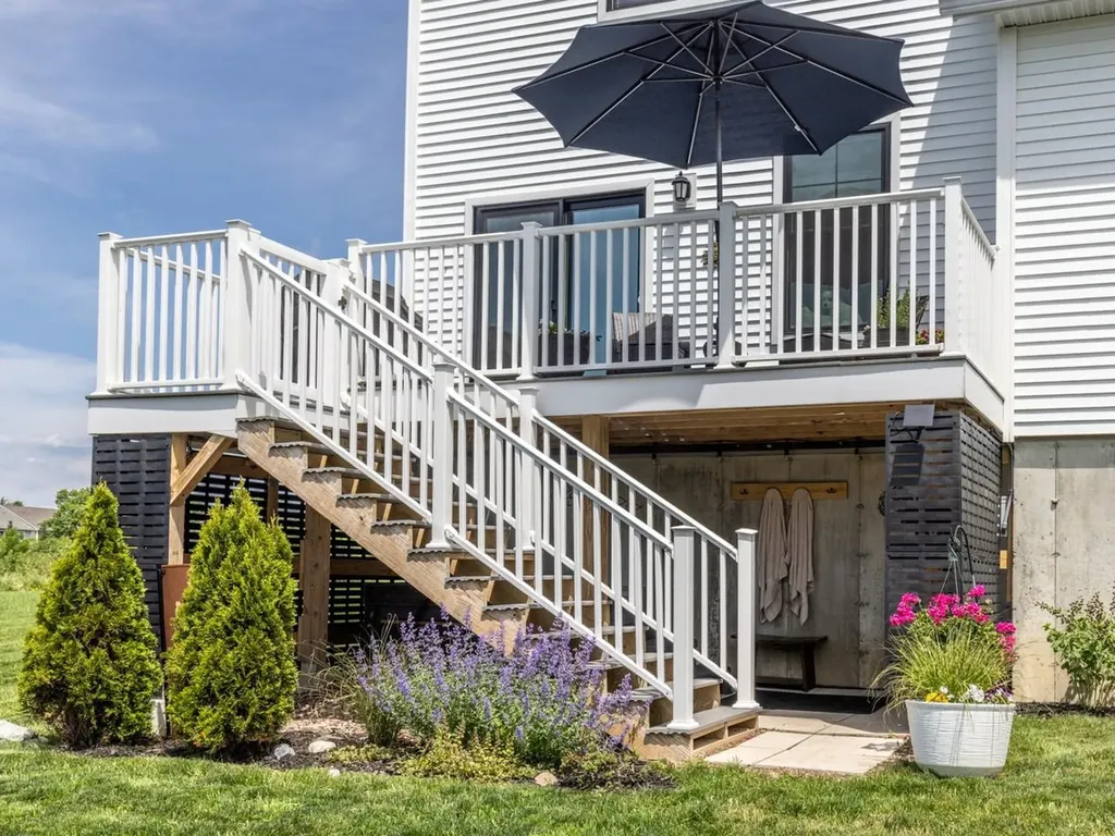 96 Aurora Road South Burlington VT 05403