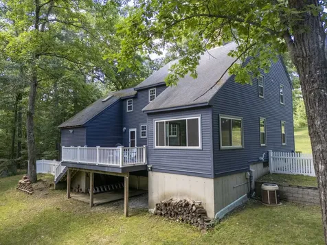 15 Oxbow Lane Derry NH 03038