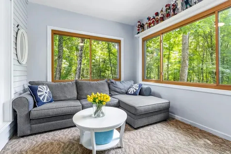 15 Oxbow Lane Derry NH 03038
