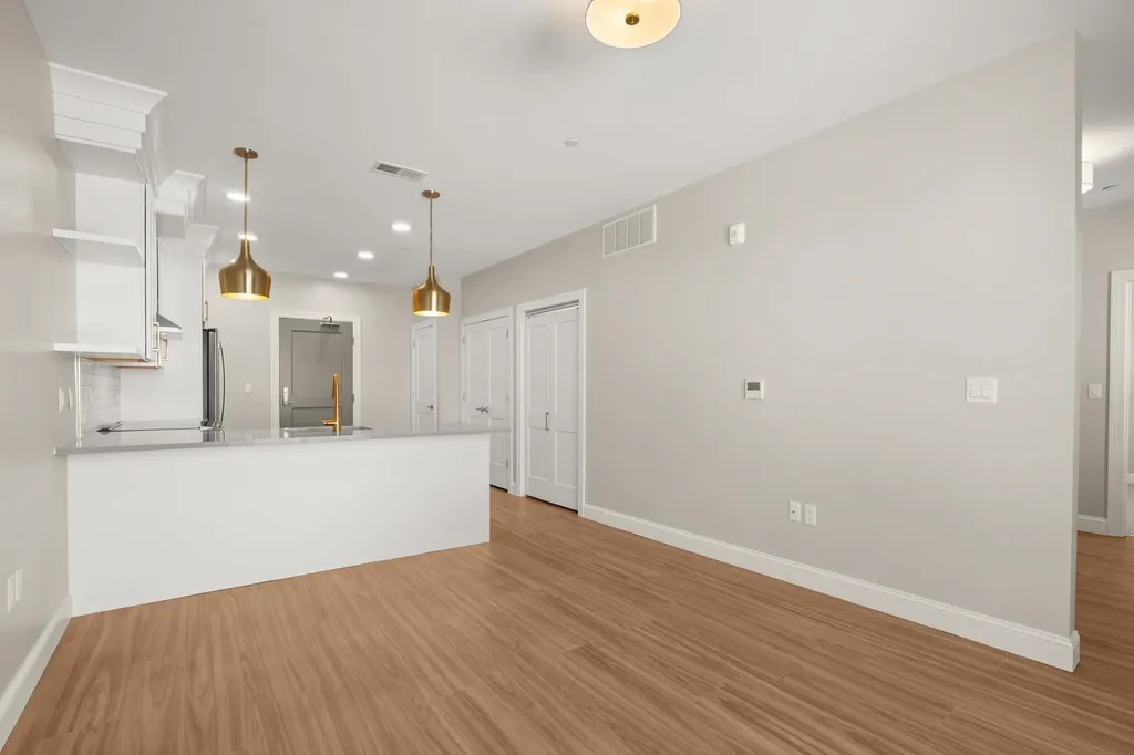 99 Foundry Place Portsmouth NH 03801