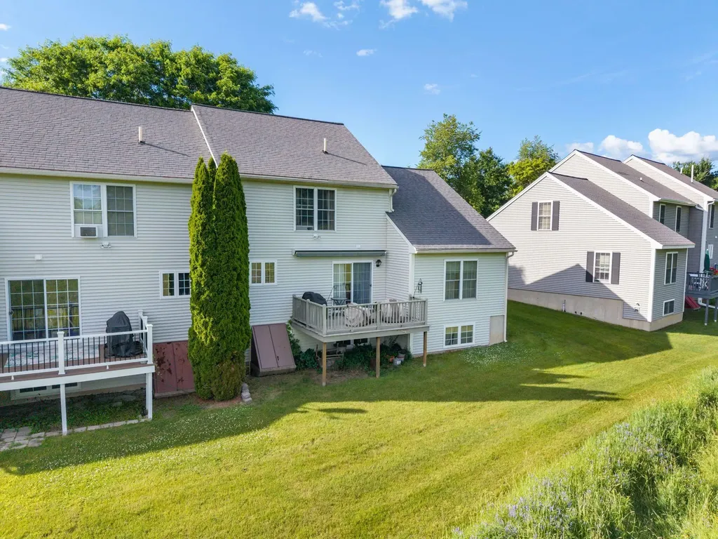 18 Morrison Lane Dover NH 03820