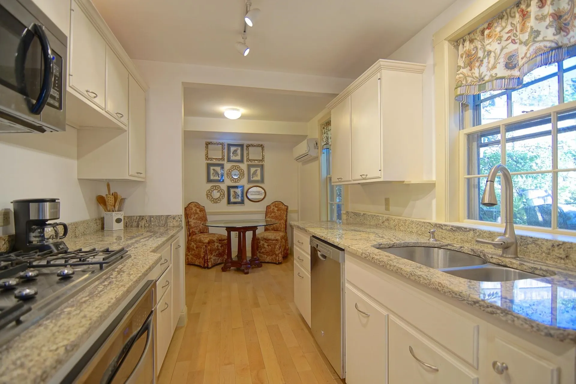 53 Austin Street Portsmouth NH 03801