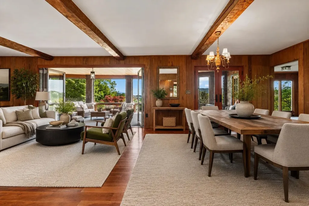 16 Heritage Drive Sunapee NH 03782