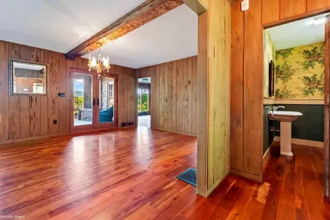 16 Heritage Drive Sunapee NH 03782