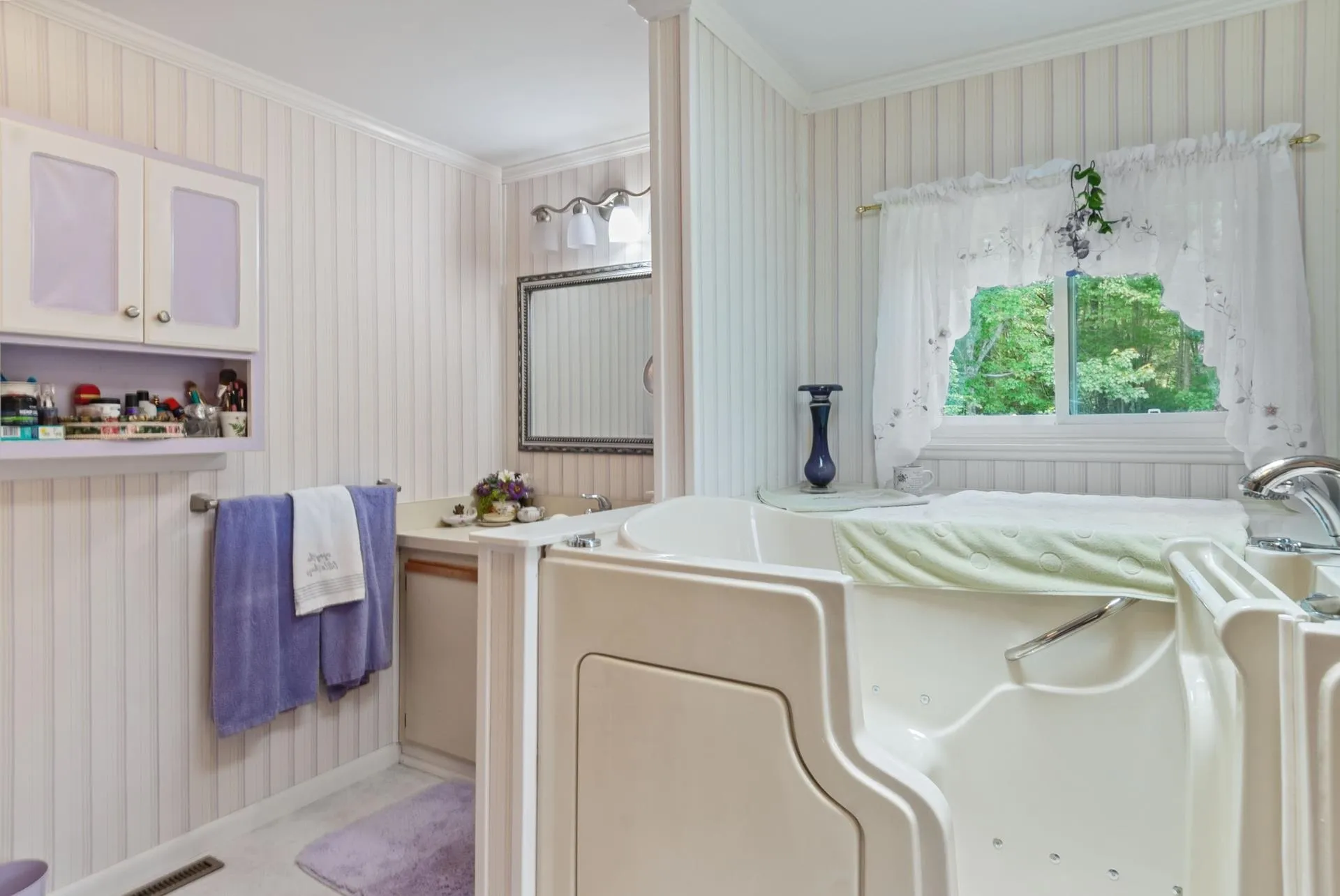 10 Aberdeen Drive Stratham NH 03885