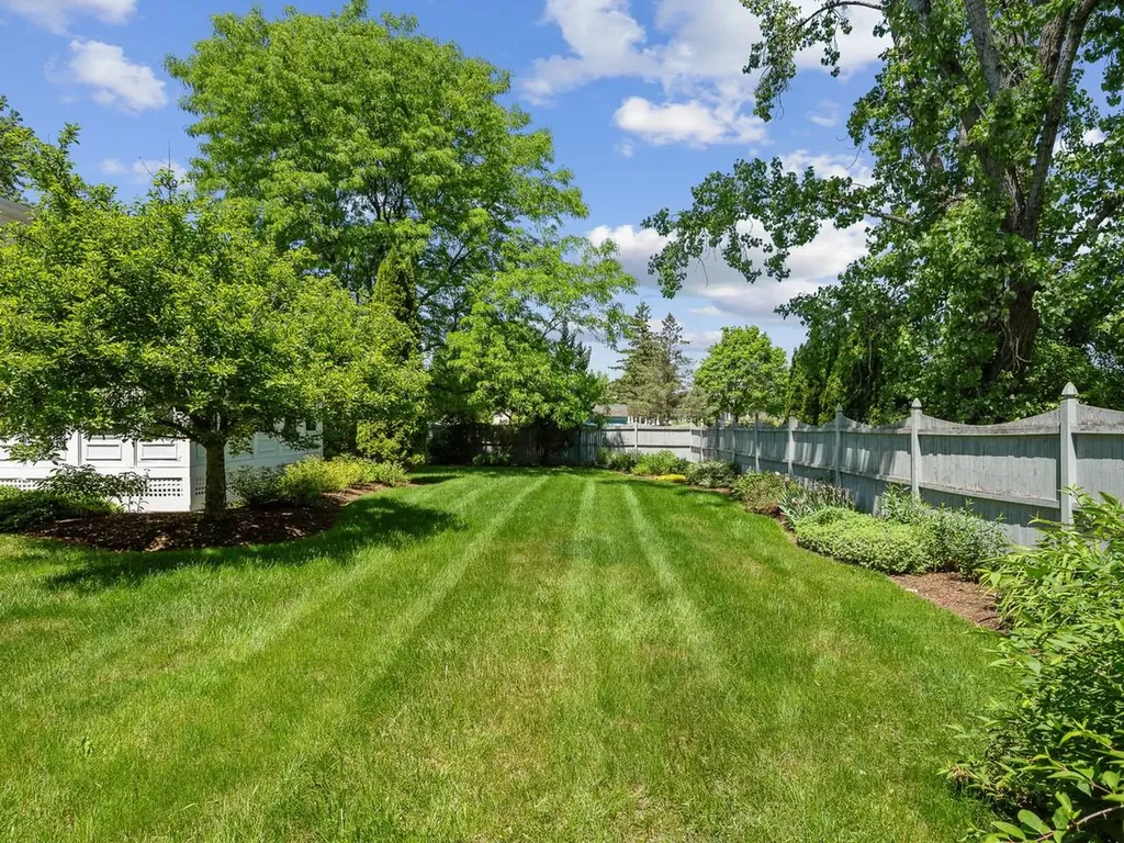 4 Oak Creek Drive South Burlington VT 05403
