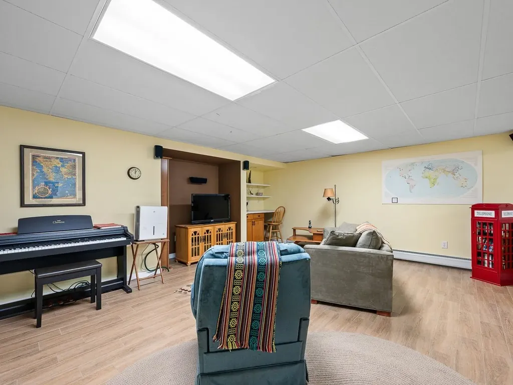 4 Oak Creek Drive South Burlington VT 05403