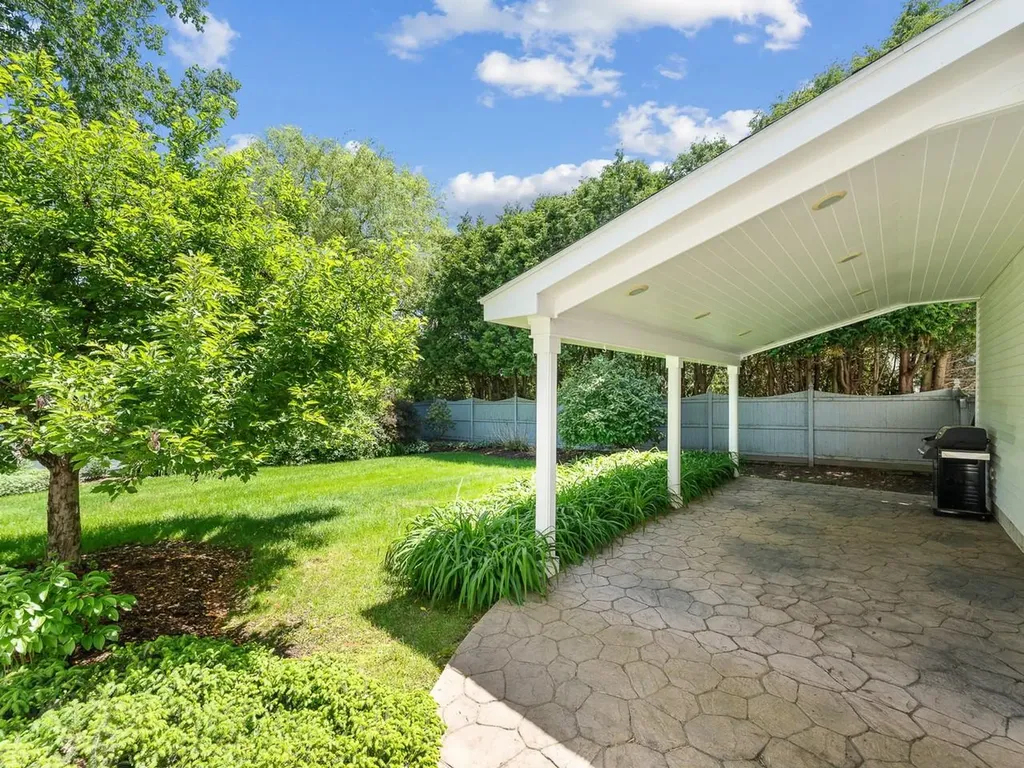 4 Oak Creek Drive South Burlington VT 05403