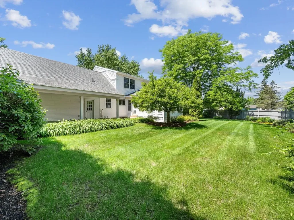 4 Oak Creek Drive South Burlington VT 05403