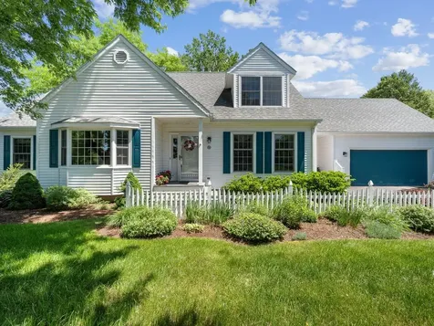 4 Oak Creek Drive South Burlington VT 05403