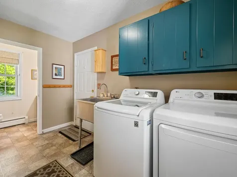 4 Oak Creek Drive South Burlington VT 05403