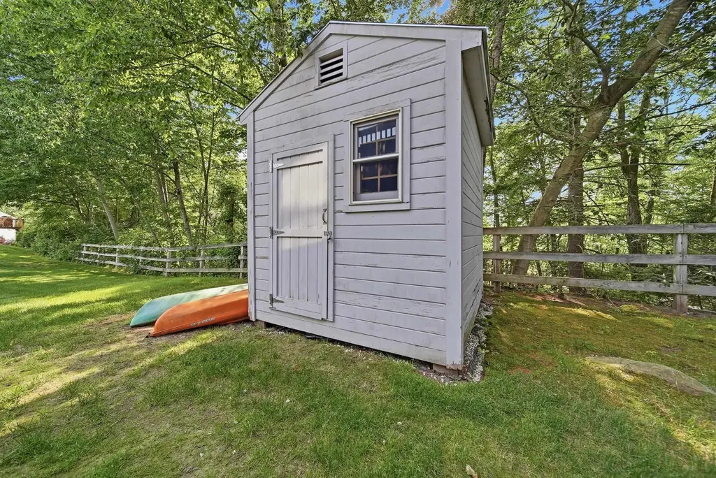 46 Morgan Circle Goffstown NH 03045