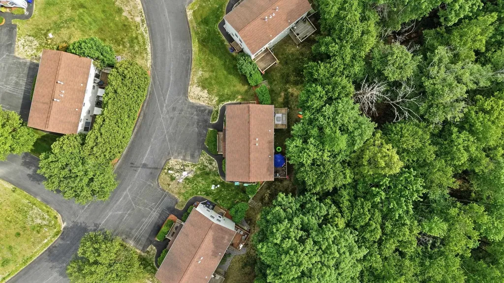 46 Morgan Circle Goffstown NH 03045
