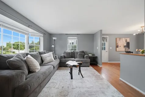 46 Morgan Circle Goffstown NH 03045