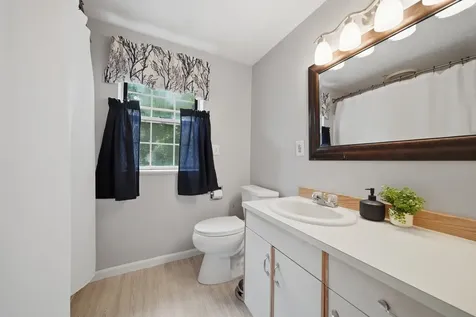 46 Morgan Circle Goffstown NH 03045