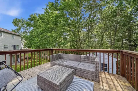 46 Morgan Circle Goffstown NH 03045