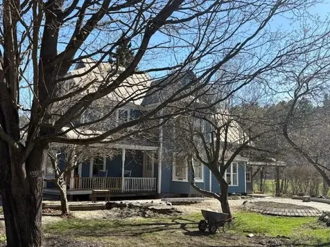 11 Maple Street Woodstock VT 05091