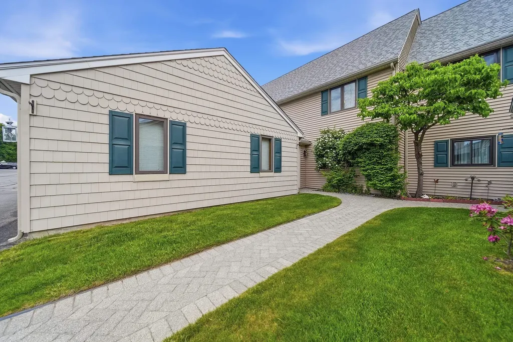 13 Hampton Towne Estates Hampton NH 03842