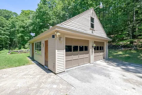 19 Rogers Road Bennington NH 03442