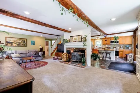 19 Rogers Road Bennington NH 03442