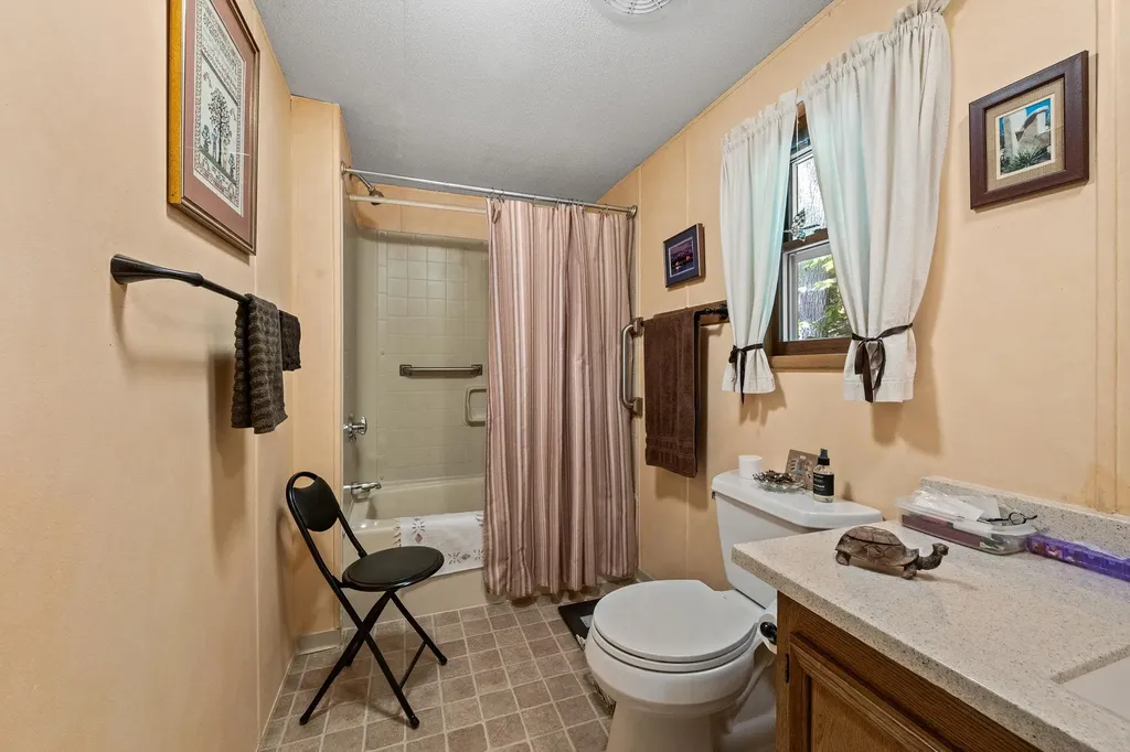 47 Fox Hill Lane Conway NH 03813