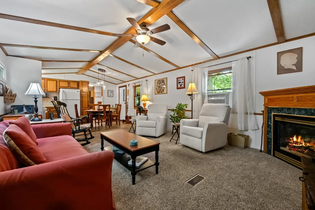 47 Fox Hill Lane Conway NH 03813