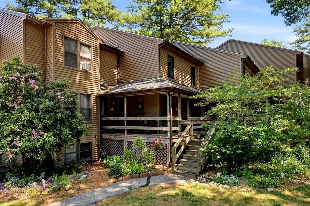 4 Bass Street Newmarket NH 03857