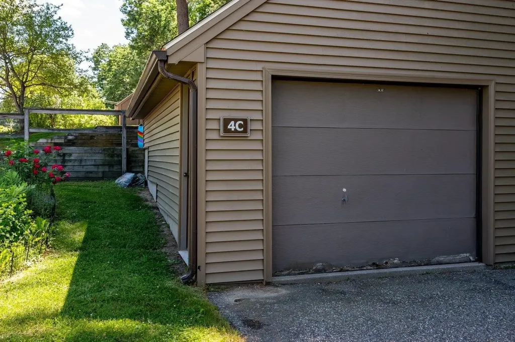4 Bass Street Newmarket NH 03857