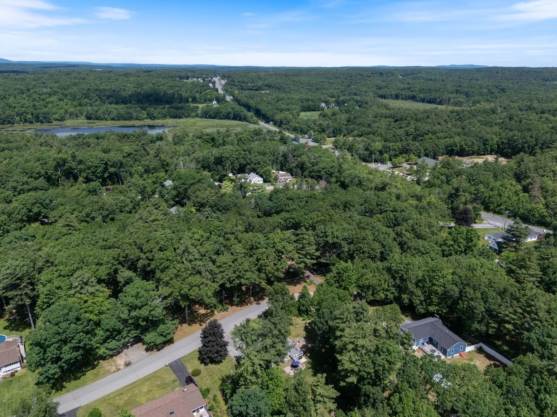 8 Diana Road Derry NH 03038