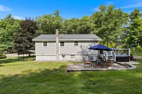 8 Diana Road Derry NH 03038