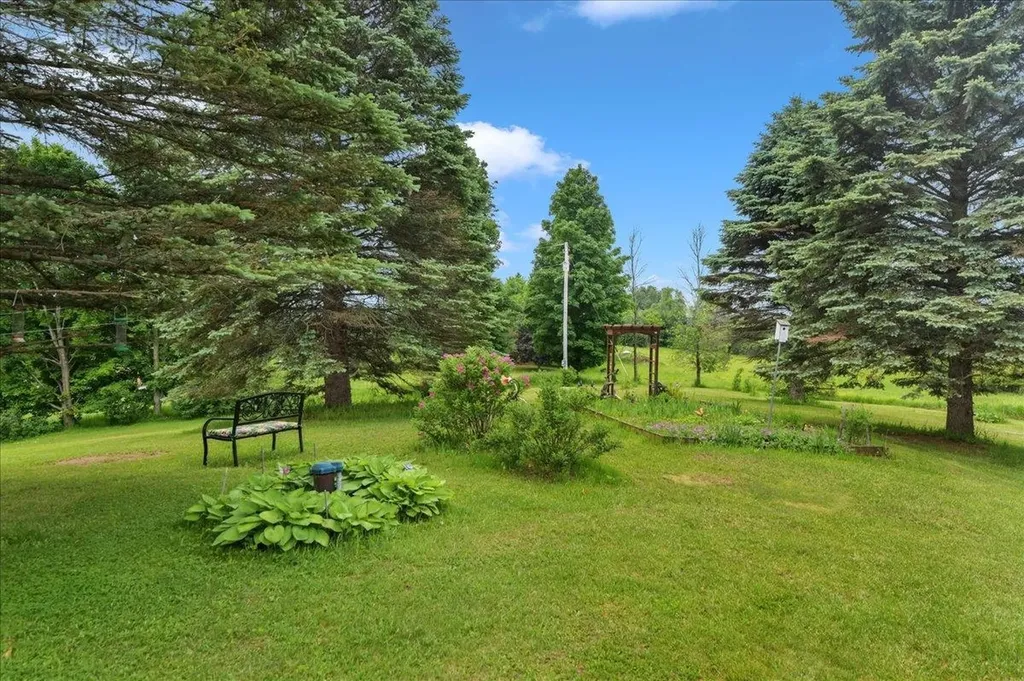 66 Poor Farm Road Alburgh VT 05440