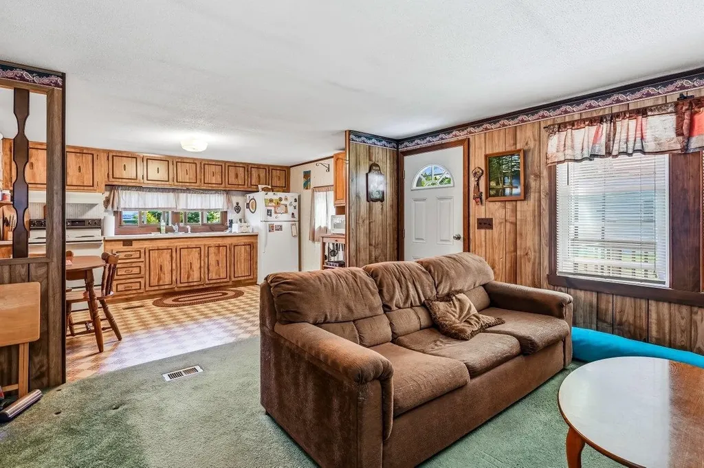 51 Cormier Drive Rochester NH 03867