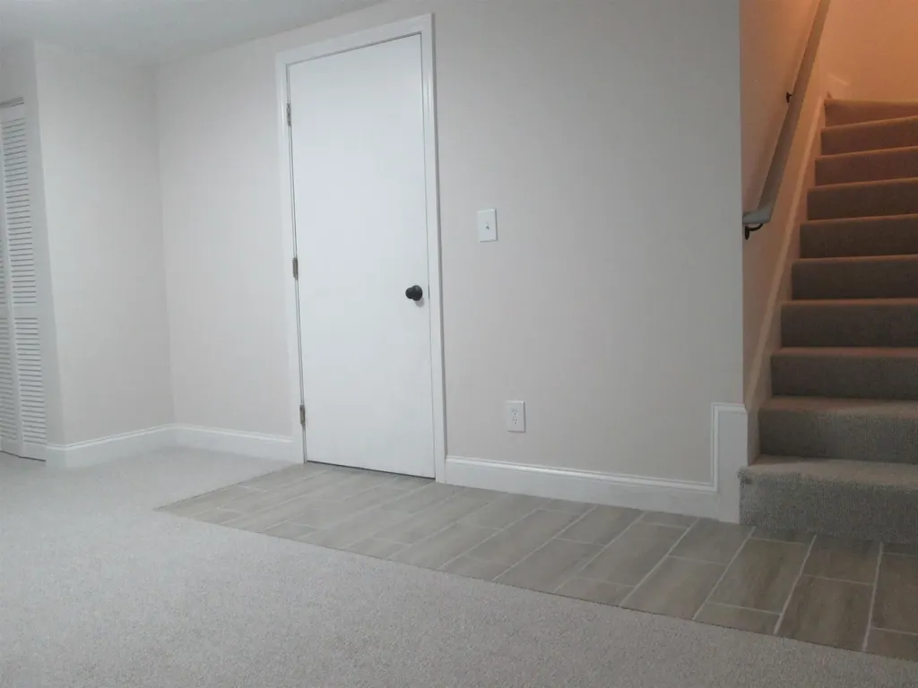 48 Ramsgate Ridge Nashua NH 03063