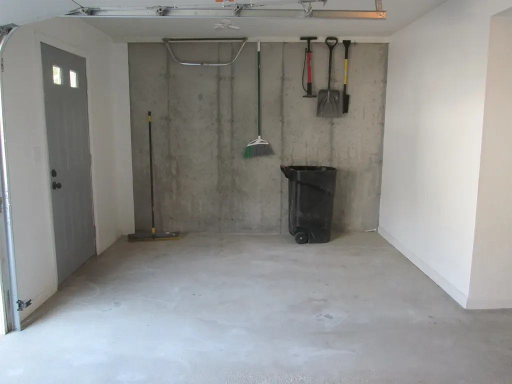 48 Ramsgate Ridge Nashua NH 03063