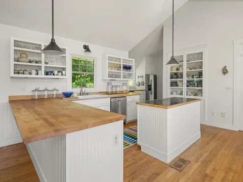 94 Butternut Lane Shelburne VT 05482