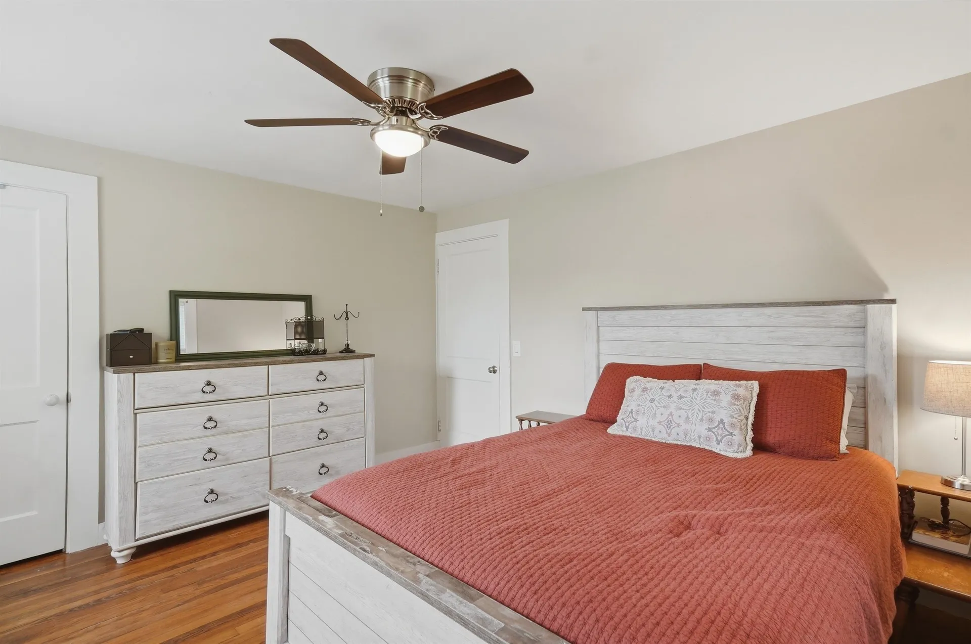 40 Mcguigan Avenue Manchester NH 03103