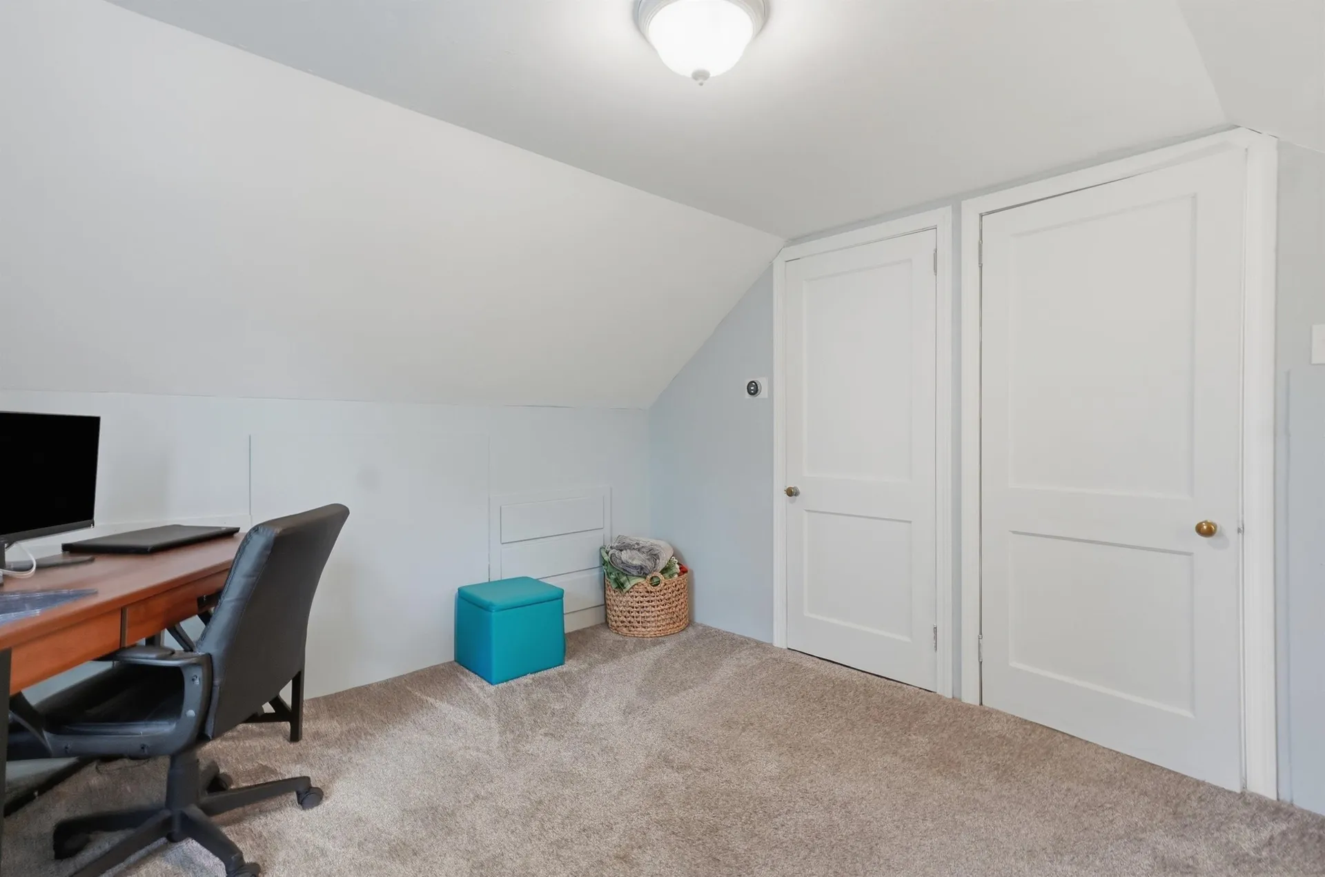 40 Mcguigan Avenue Manchester NH 03103