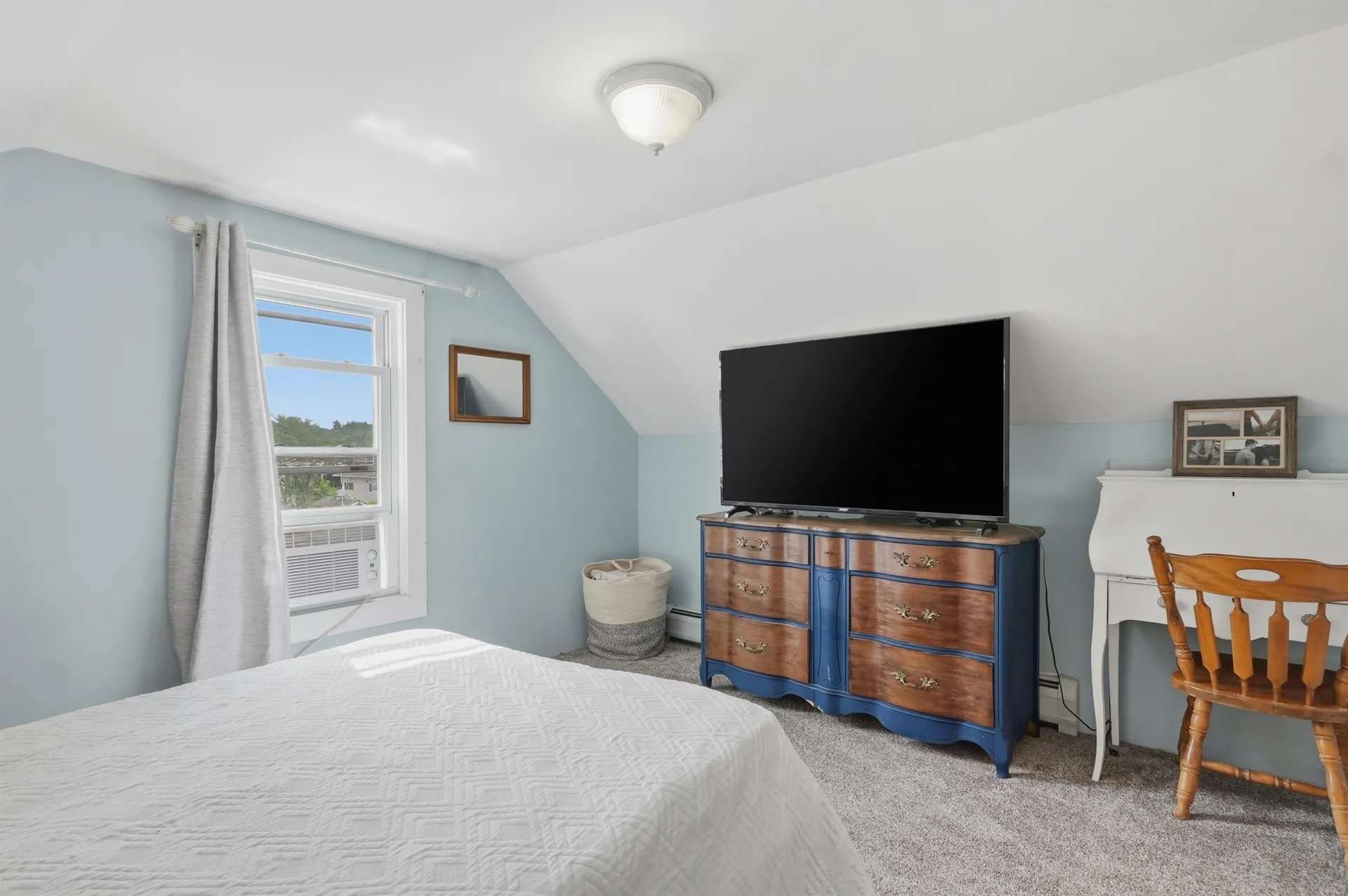 40 Mcguigan Avenue Manchester NH 03103