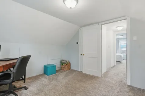 40 Mcguigan Avenue Manchester NH 03103