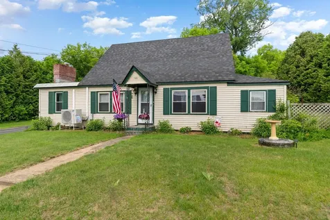 66 Cook Road Highgate VT 05478