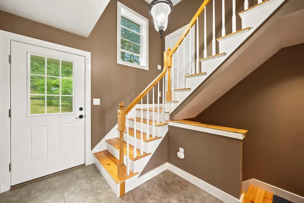 37 Highland Street Meredith NH 03253