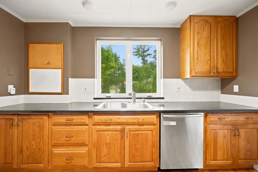 37 Highland Street Meredith NH 03253