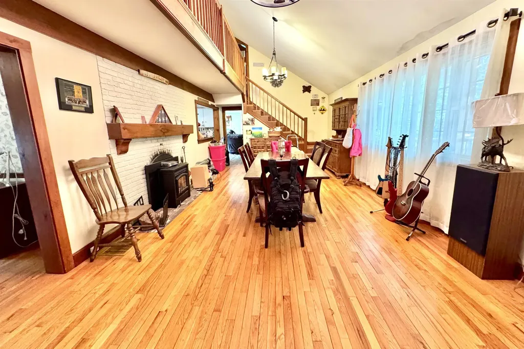 60 Abbot Hill Acres Road Wilton NH 03086