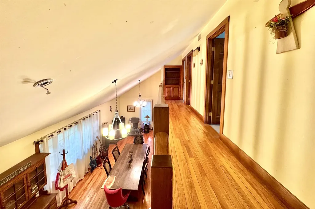 60 Abbot Hill Acres Road Wilton NH 03086