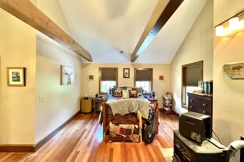 60 Abbot Hill Acres Road Wilton NH 03086