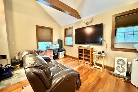 60 Abbot Hill Acres Road Wilton NH 03086
