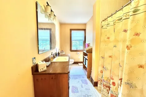 60 Abbot Hill Acres Road Wilton NH 03086