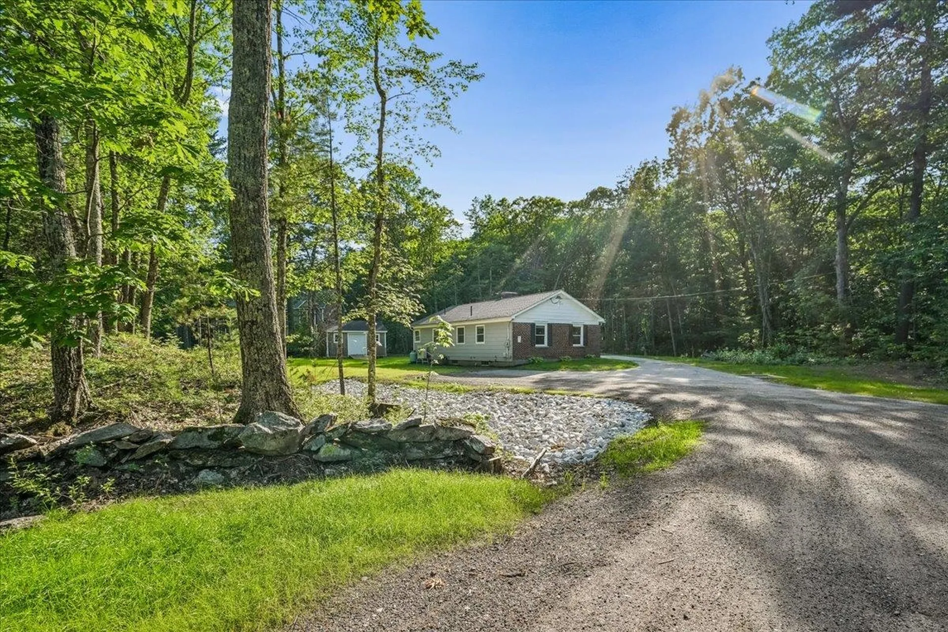 319 Windham Road Pelham NH 03076