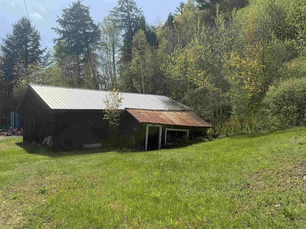 159 Stone Road Ryegate VT 05069